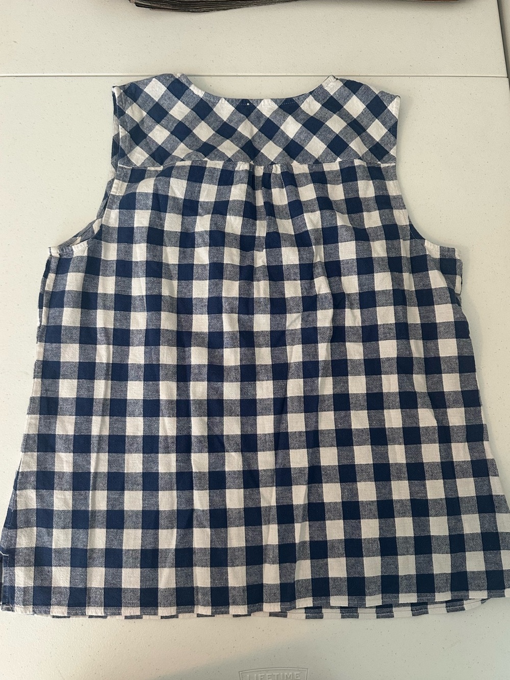 Talbots XL Petite Linen and Cotton Blue and White Gingham Sleeveless Shirt Top - Picture 2 of 7